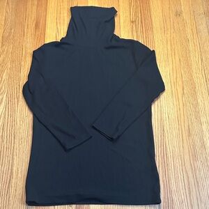 L’agence Aja turtleneck